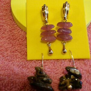 Stone earrings/2 pr